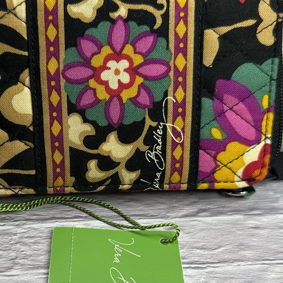 Vera Bradley Carry it all Wristlet Suzani NWT - Picture 2 of 6